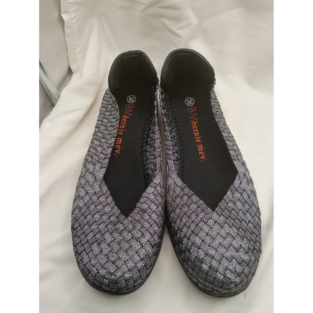 Bernie Mev Women's Black/Silver Woven Slip-On Ballet Flats Glitter Metallic 6.5